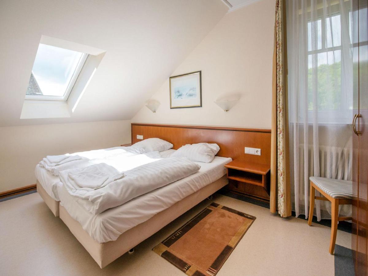 Apartment Komfort Mit 2 Schlafzimmern Und Balkon Im Dachgeschoss 039