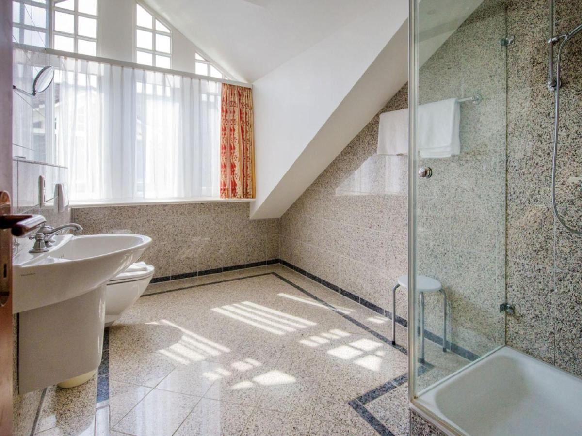 Komfort Mit 2 Schlafzimmern Und Balkon Im Dachgeschoss 039 Ostseebad Binz